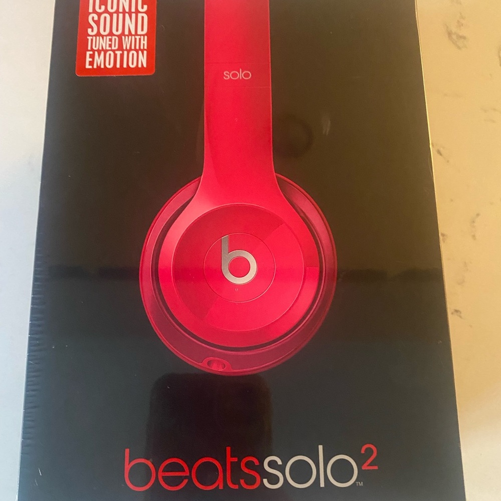 beats solo 2 Pink